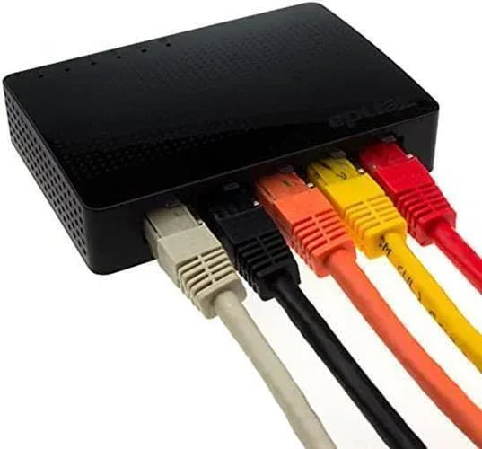 Cables Direct URT-601K Networking Cable Black 1 M Cat5e U/UTP (UTP) Moulded