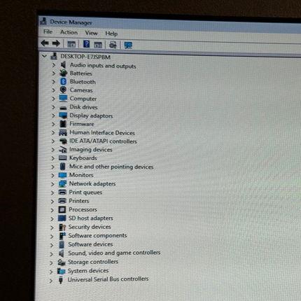 Dell Latitude 3190 Windows 11 Pro Laptop 11.6" screen 64gb eMMC 4gb RAM - VGC